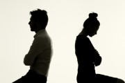 深入探索亲密婚姻关系的秘密（如何建立和维护健康的婚姻关系？）