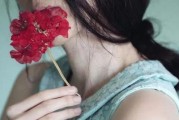 为了买房分手的悲剧，她死缠烂打后遭遇的惨遭结果！（她为了买房不惜分手，死缠烂打惨遭打击！）