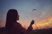 女生失恋后的痛苦表现（探究女生失恋后的心理变化与表现）