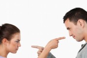 离婚男人的心理阶段（从伤痛到自我重建，男人离婚后的心理变化）