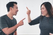小三与老婆的区别与应对方法（老婆的独特地位与小三的破坏力、如何防止与应对小三的出现）